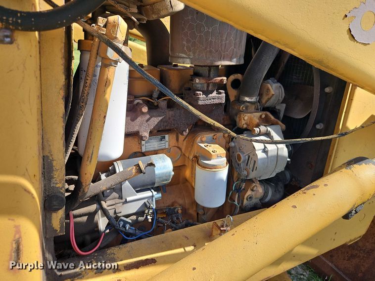 image for item EJ0140 Case 580E backhoe
