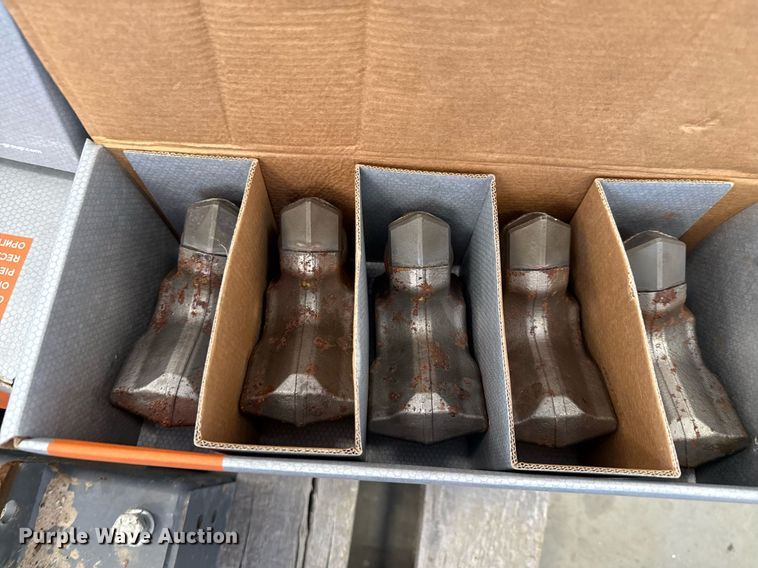 image for item EJ3783 FAE Skid steer mulcher parts