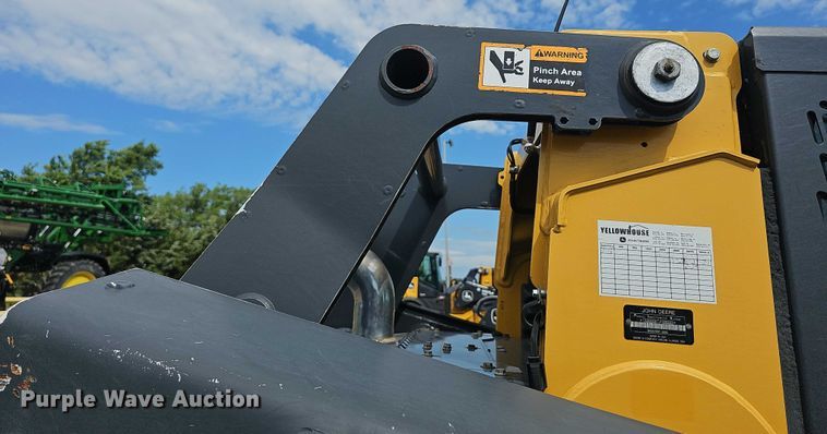 image for item EK5361 2018 John Deere  333G tracked skid steer loader