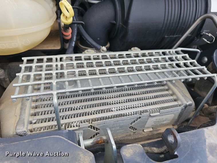 image for item EK5361 2018 John Deere  333G tracked skid steer loader