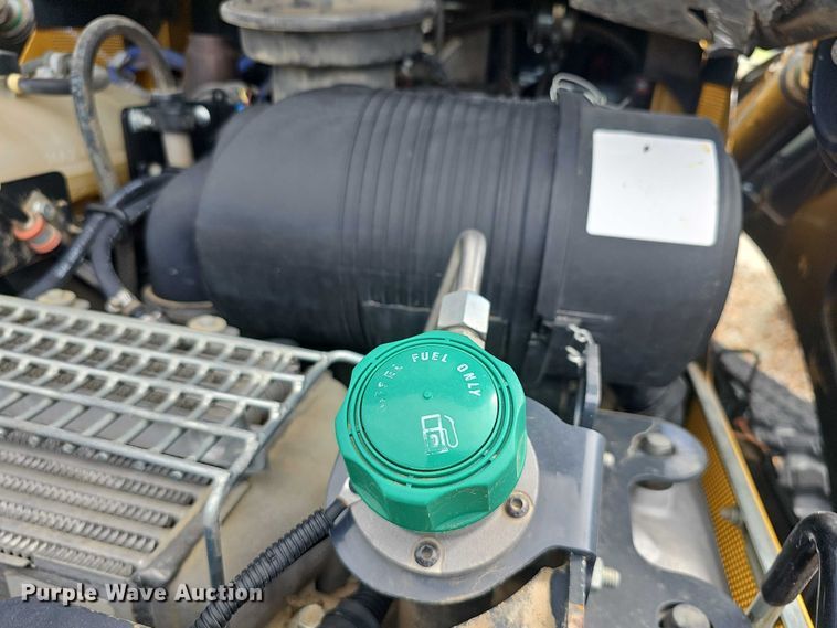 image for item EK5361 2018 John Deere  333G tracked skid steer loader