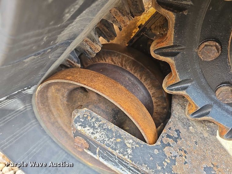 image for item EK5361 2018 John Deere  333G tracked skid steer loader