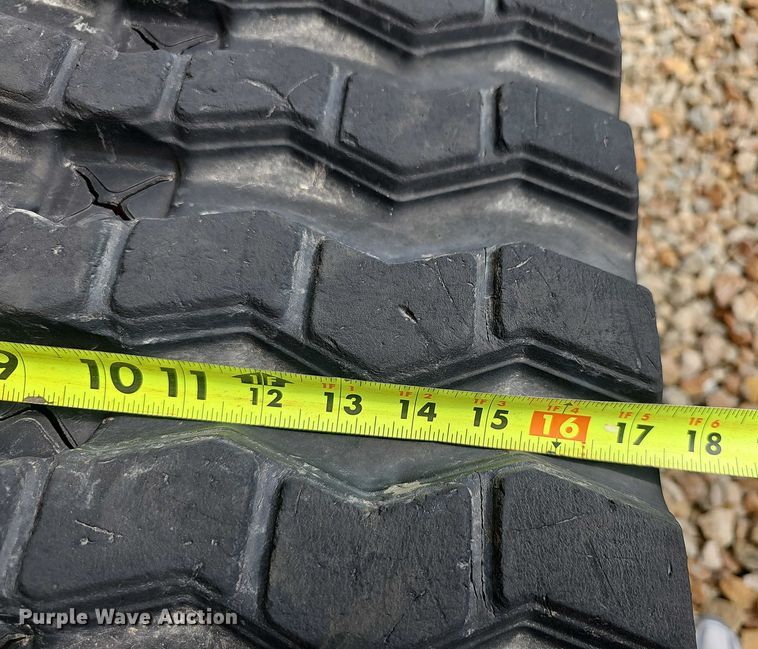 image for item EK5361 2018 John Deere  333G tracked skid steer loader