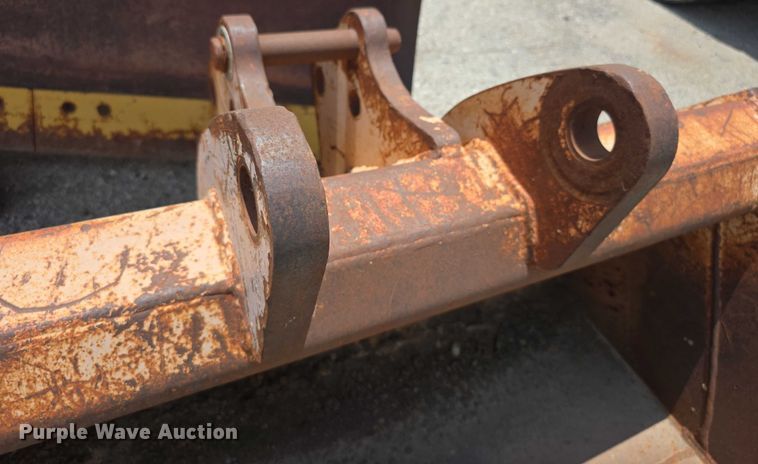 image for item EK5421 Week Brau 580 excavator bucket