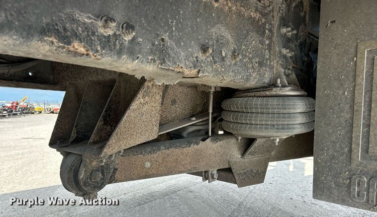 image for item EK8081 2007 Sterling Truck L9500 Series crane truck