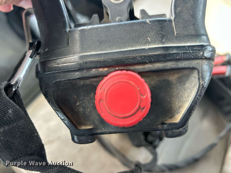 image for item EK8081 2007 Sterling Truck L9500 Series crane truck