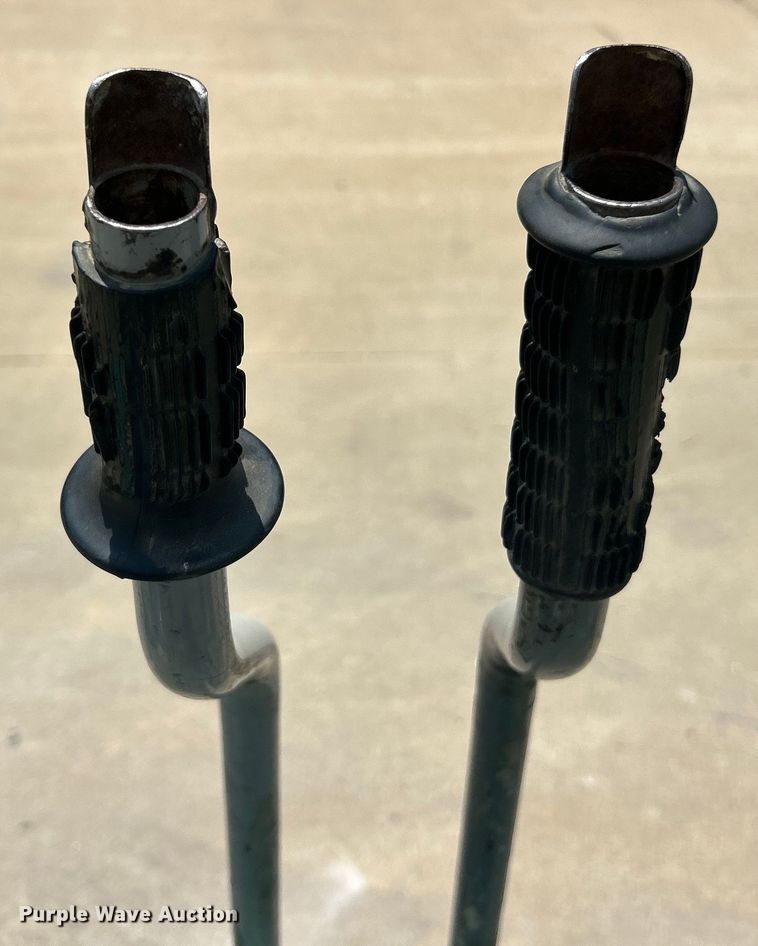 image for item EK8256 Whiteman HHN34TVDTCSL5 power trowel