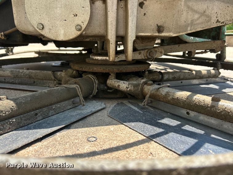 image for item EK8256 Whiteman HHN34TVDTCSL5 power trowel