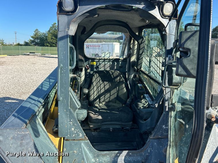 image for item EK8266 2015 John Deere 329E tracked skid steer loader