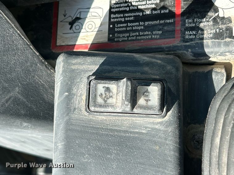 image for item EK8266 2015 John Deere 329E tracked skid steer loader