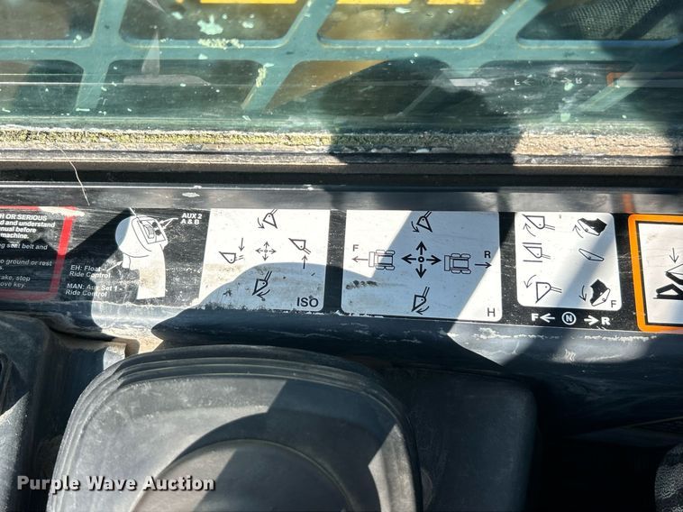 image for item EK8266 2015 John Deere 329E tracked skid steer loader