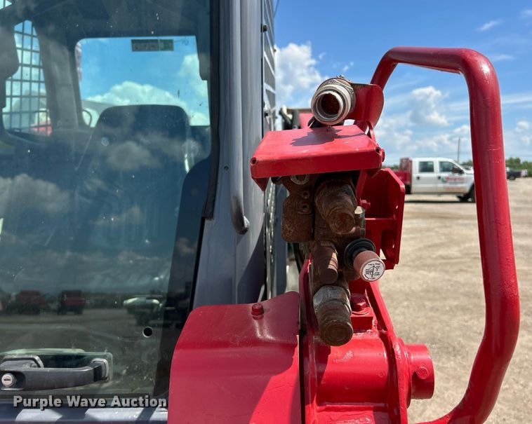 image for item EK8298 2018 Takeuchi TL12R2 tracked skid steer loader