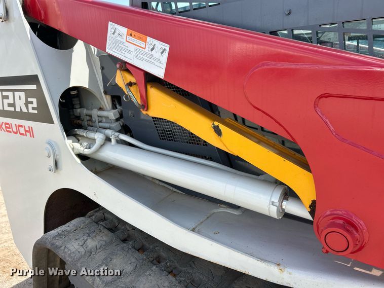 image for item EK8298 2018 Takeuchi TL12R2 tracked skid steer loader