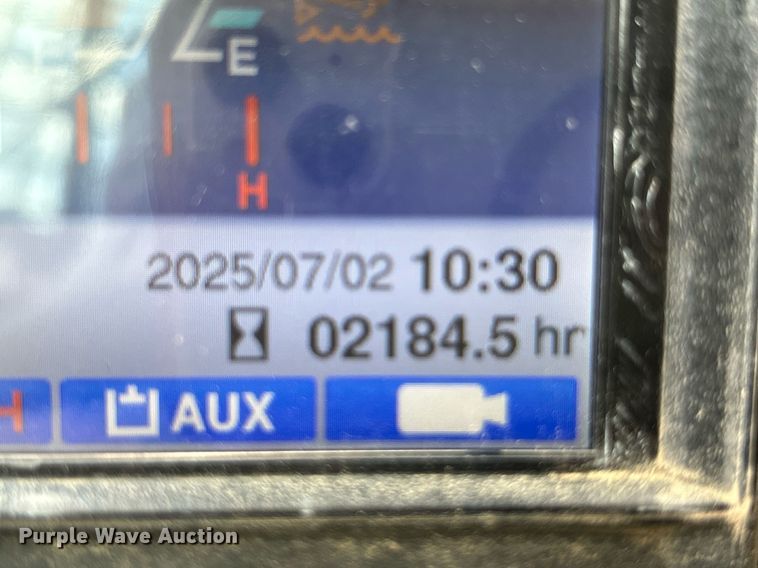 image for item EK8298 2018 Takeuchi TL12R2 tracked skid steer loader