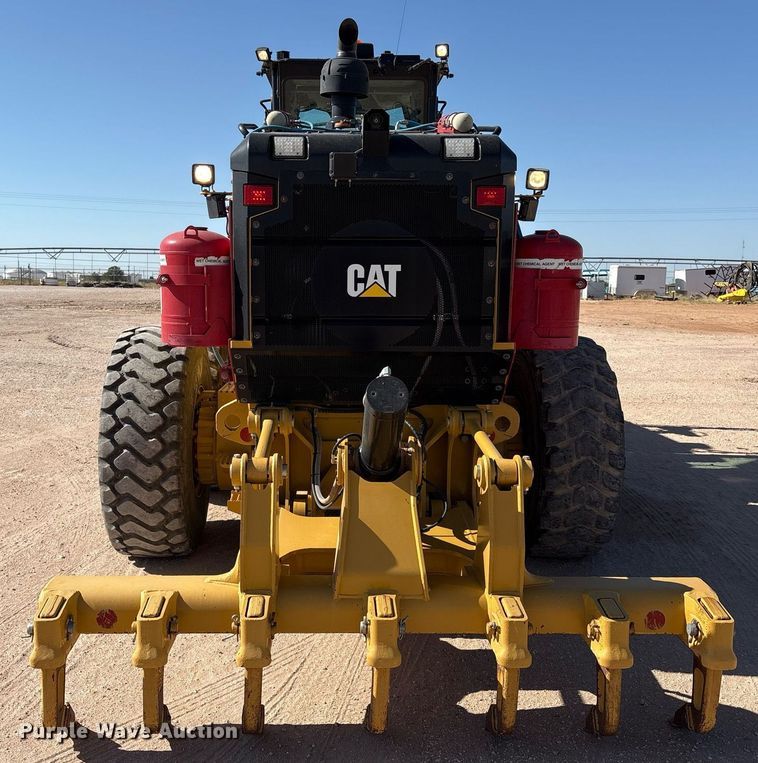 image for item EL2138 2018 Caterpillar 14M3 motor grader