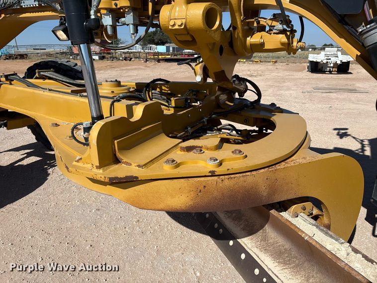 image for item EL2138 2018 Caterpillar 14M3 motor grader
