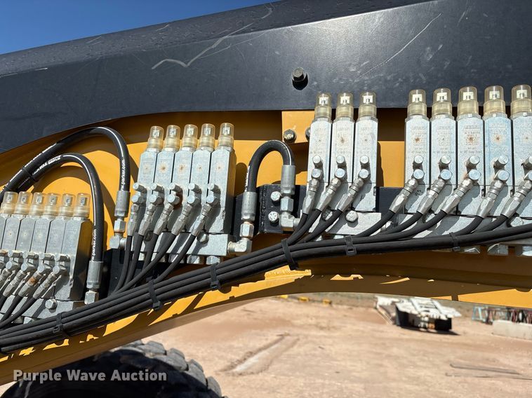 image for item EL2138 2018 Caterpillar 14M3 motor grader