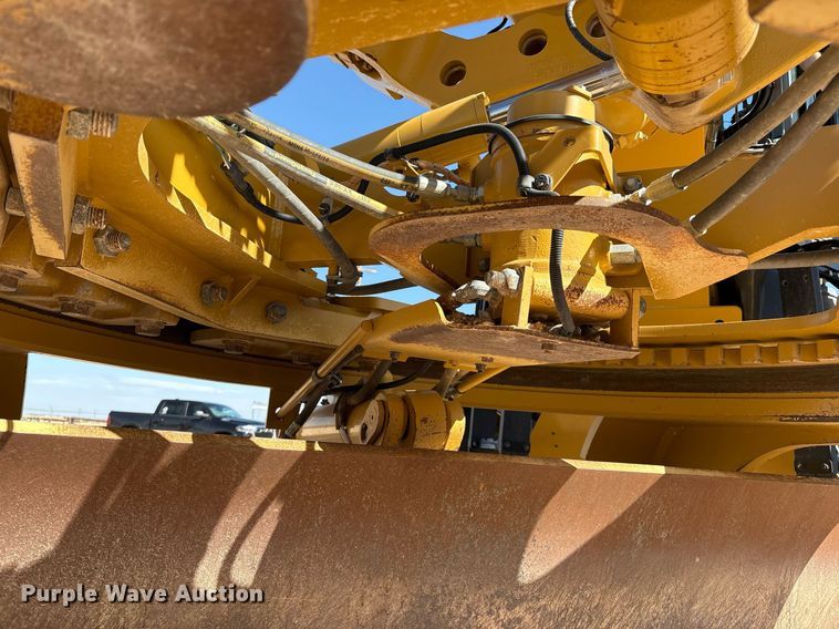 image for item EL2138 2018 Caterpillar 14M3 motor grader