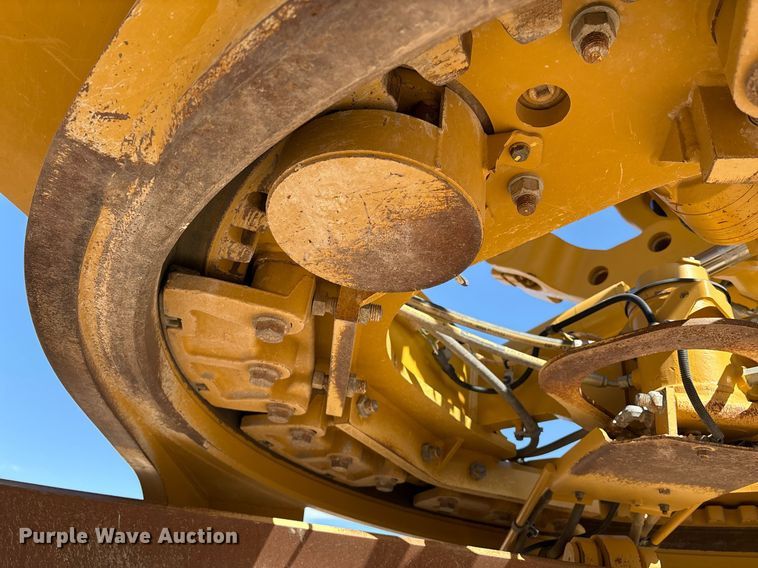 image for item EL2138 2018 Caterpillar 14M3 motor grader