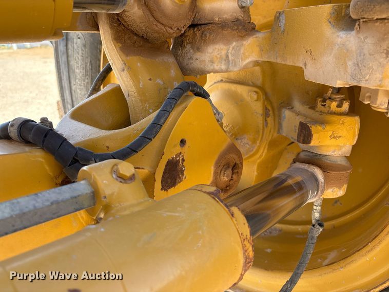 image for item EL2138 2018 Caterpillar 14M3 motor grader