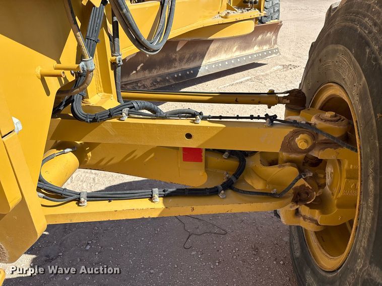 image for item EL2138 2018 Caterpillar 14M3 motor grader