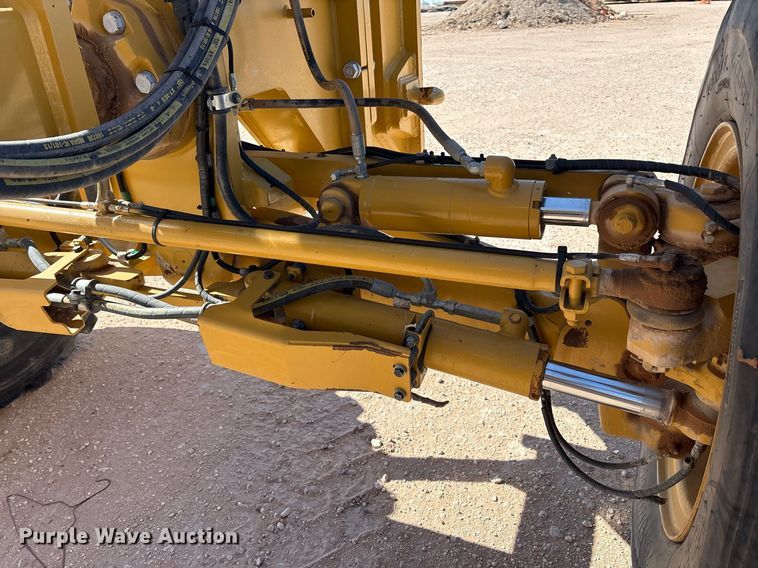 image for item EL2138 2018 Caterpillar 14M3 motor grader