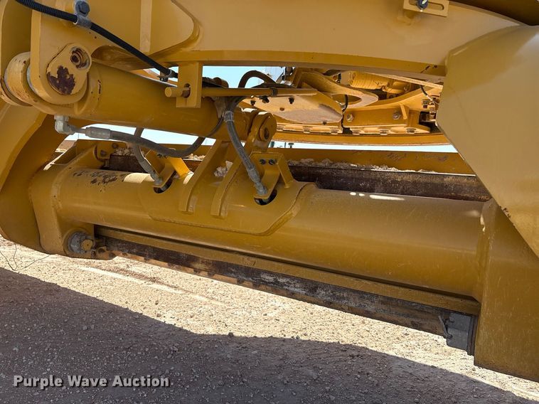 image for item EL2138 2018 Caterpillar 14M3 motor grader