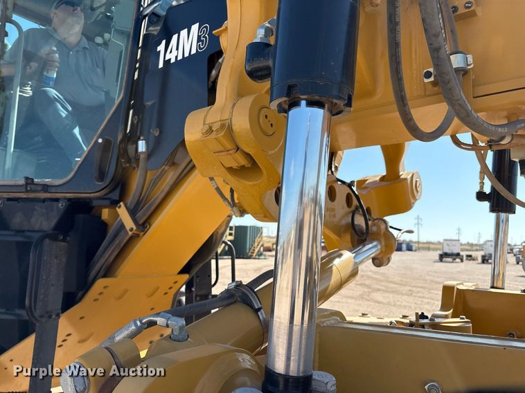 image for item EL2138 2018 Caterpillar 14M3 motor grader