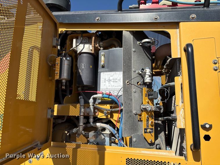 image for item EL2138 2018 Caterpillar 14M3 motor grader