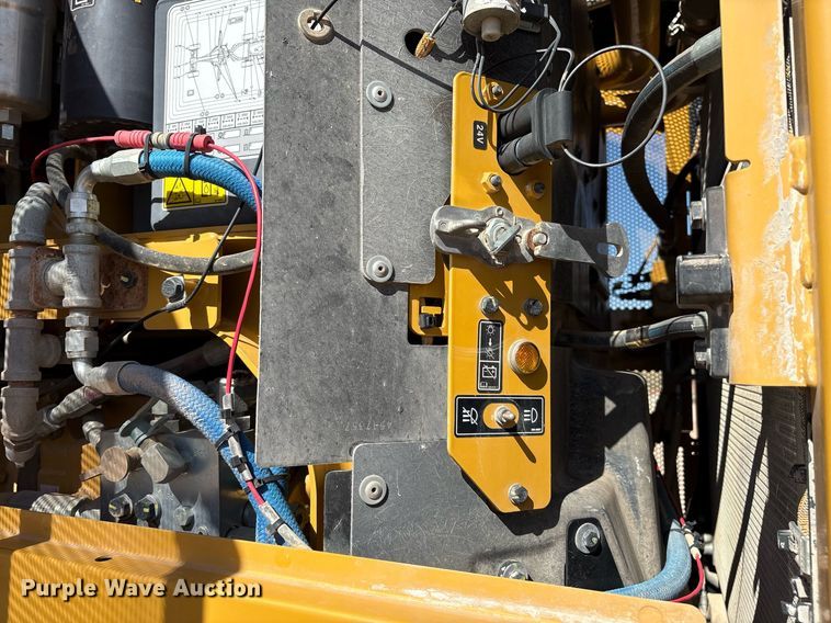 image for item EL2138 2018 Caterpillar 14M3 motor grader