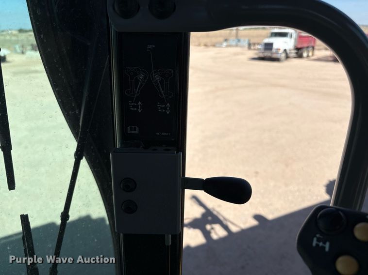 image for item EL2138 2018 Caterpillar 14M3 motor grader