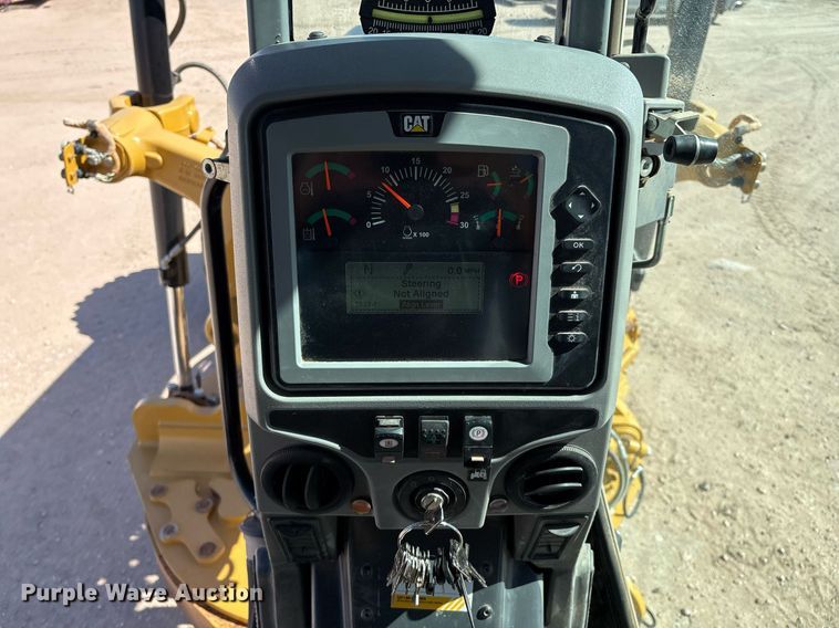 image for item EL2138 2018 Caterpillar 14M3 motor grader