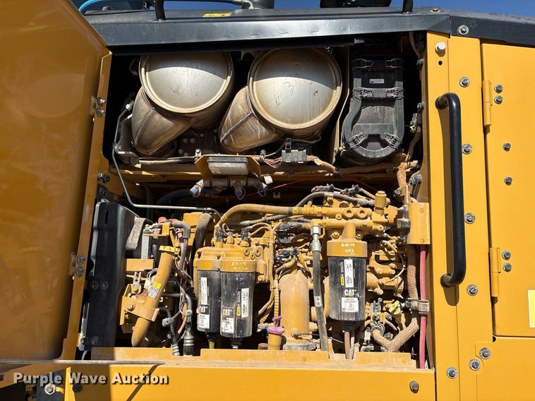 image for item EL2138 2018 Caterpillar 14M3 motor grader