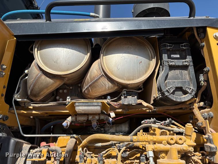 image for item EL2138 2018 Caterpillar 14M3 motor grader