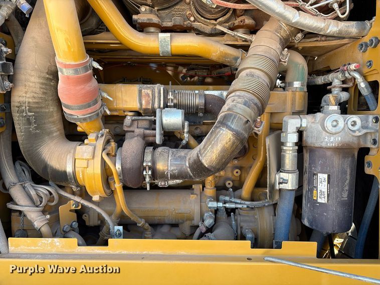 image for item EL2138 2018 Caterpillar 14M3 motor grader