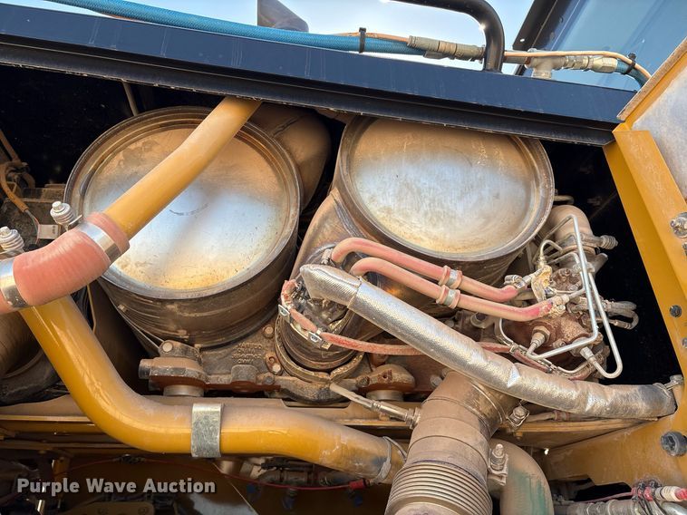 image for item EL2138 2018 Caterpillar 14M3 motor grader