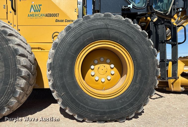 image for item EL2138 2018 Caterpillar 14M3 motor grader