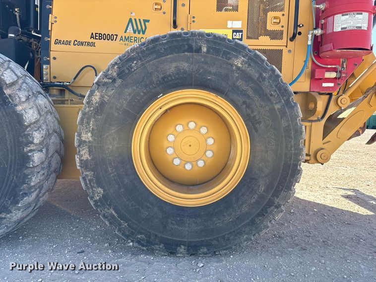 image for item EL2138 2018 Caterpillar 14M3 motor grader