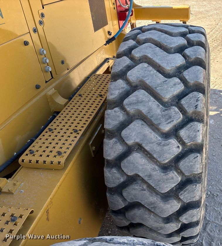 image for item EL2138 2018 Caterpillar 14M3 motor grader