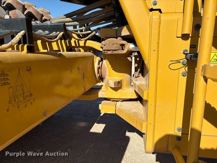 image for item EL2139 2019 Caterpillar CP56B single drum vibratory roller