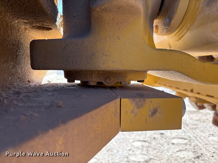 image for item EL2139 2019 Caterpillar CP56B single drum vibratory roller