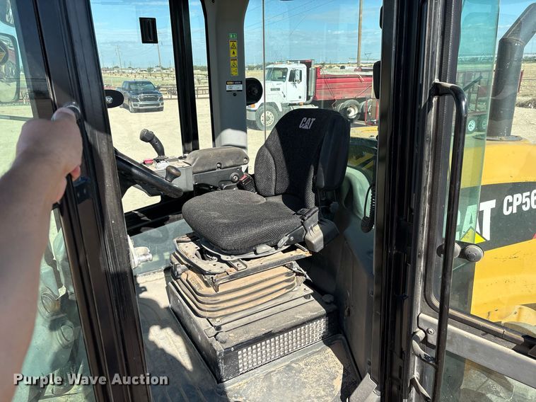 image for item EL2139 2019 Caterpillar CP56B single drum vibratory roller