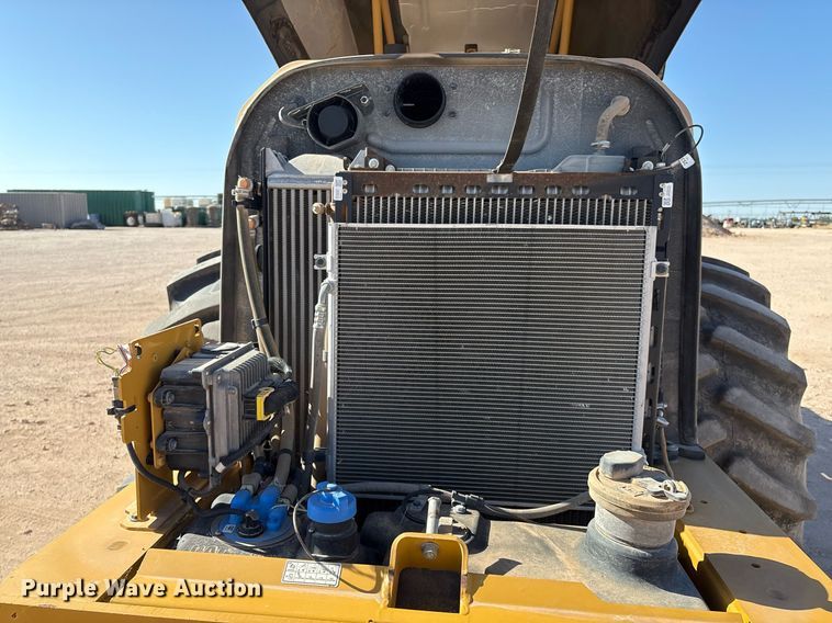 image for item EL2139 2019 Caterpillar CP56B single drum vibratory roller