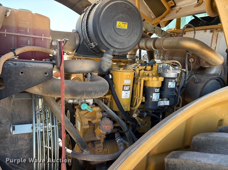 image for item EL2139 2019 Caterpillar CP56B single drum vibratory roller