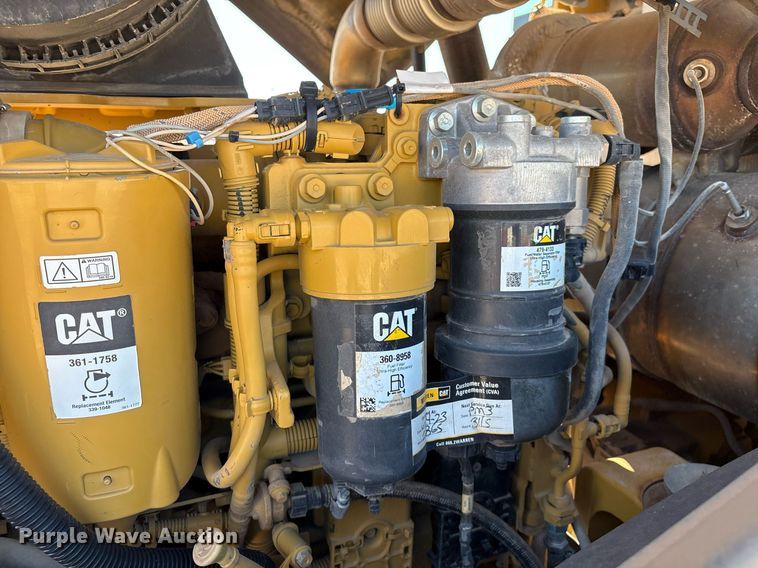 image for item EL2139 2019 Caterpillar CP56B single drum vibratory roller