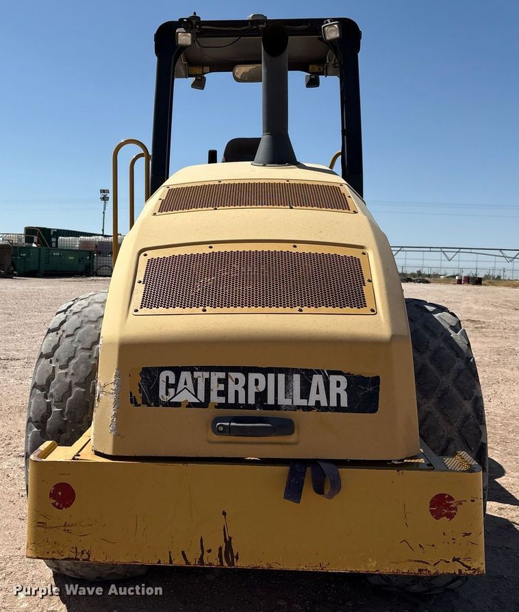 image for item EL2140 2008 Caterpillar CS56 single drum vibratory roller