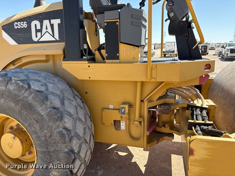 image for item EL2140 2008 Caterpillar CS56 single drum vibratory roller