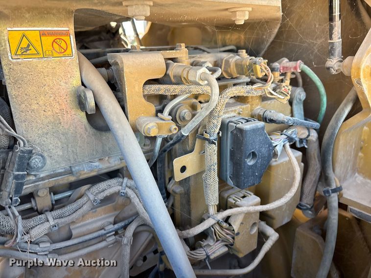 image for item EL2140 2008 Caterpillar CS56 single drum vibratory roller