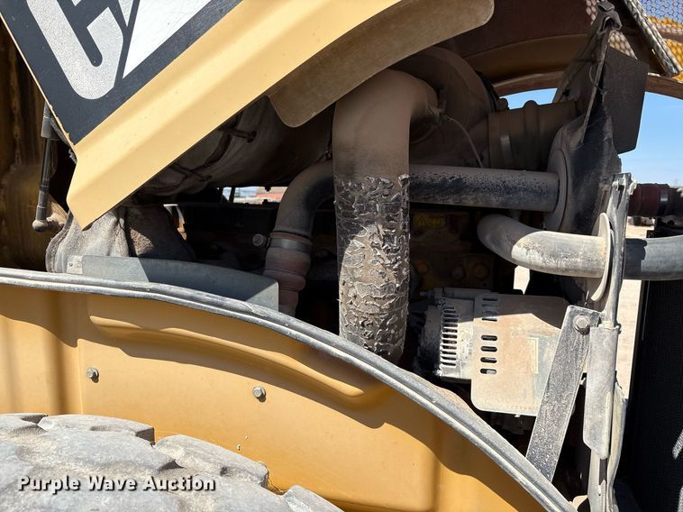 image for item EL2140 2008 Caterpillar CS56 single drum vibratory roller