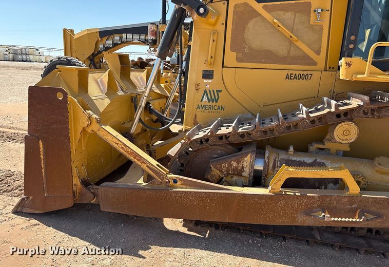 image for item EL2141 2019 Caterpillar D6T dozer